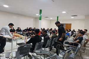 برگزاری اولین کارگاه کمیته تحقیقات با موضوع آشنایی با تزریقات