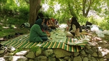 اردوی یک روزه تفریحی دانشجویان دختر مجتمع آموزش عالی سلامت ممسنی در منطقه بوان
